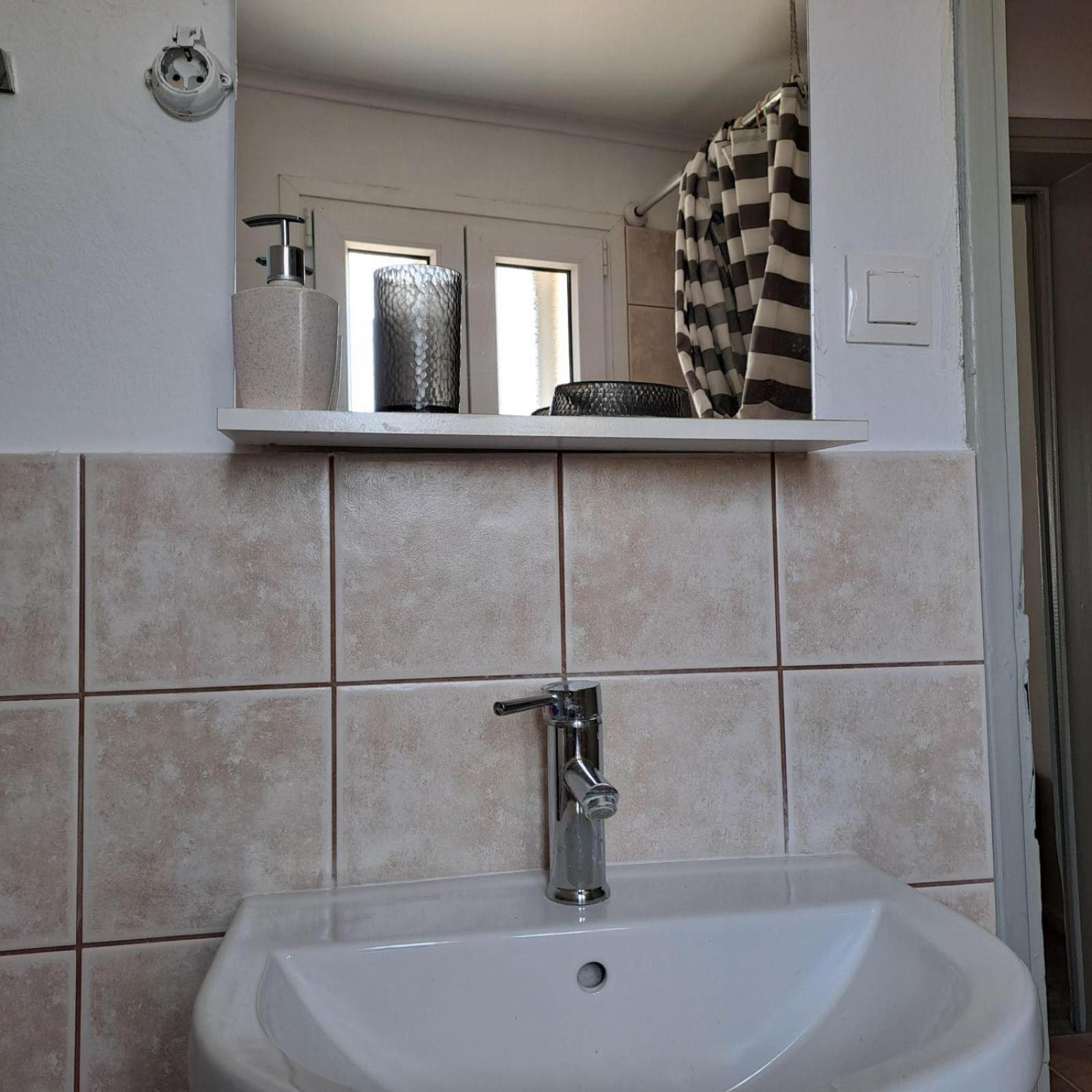 Makri Square Apartment Kültér fotó